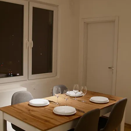 Primo Classe 3 Apartment Skopje